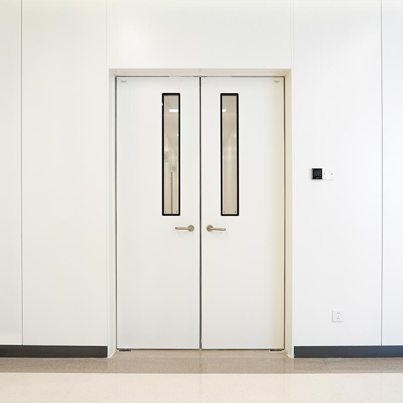 Medicae Adductius Door